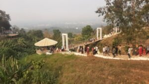 ঈদে পর্যটকদের ঢল, খাগড়াছড়িতে হোটেল-রিসোর্ট হাউসফুল