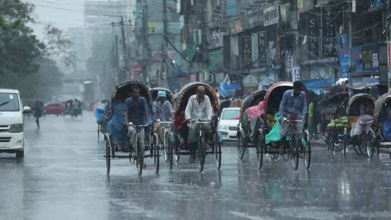 ঈদের দিন ঢাকাসহ চার বিভাগে বৃষ্টি, বিকেলেও থাকতে পারে ঝরার সম্ভাবনা