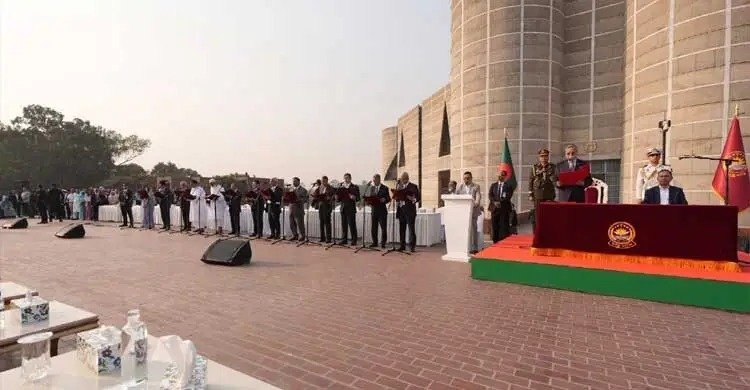 নিরাপত্তা ফেরানোই প্রধান লক্ষ্য, নতুন সরকারের সামনে বহু চ্যালেঞ্জ