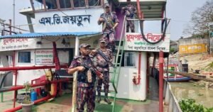 সারাদেশে জ্বালানি তেলের অবৈধ মজুত বিরোধী অভিযানের চিত্র